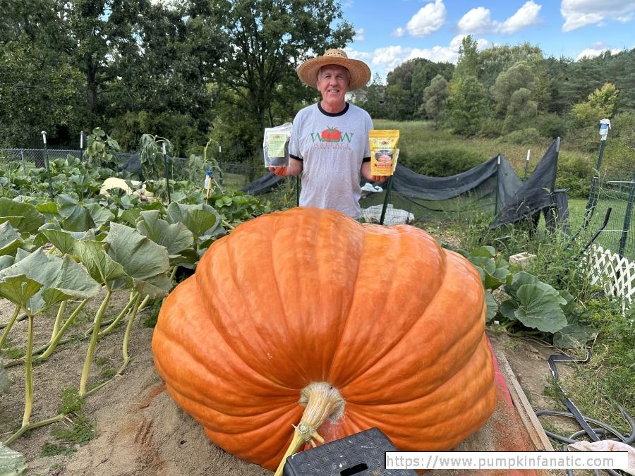 fruitImages/1532 Clementz 2025B.jpeg